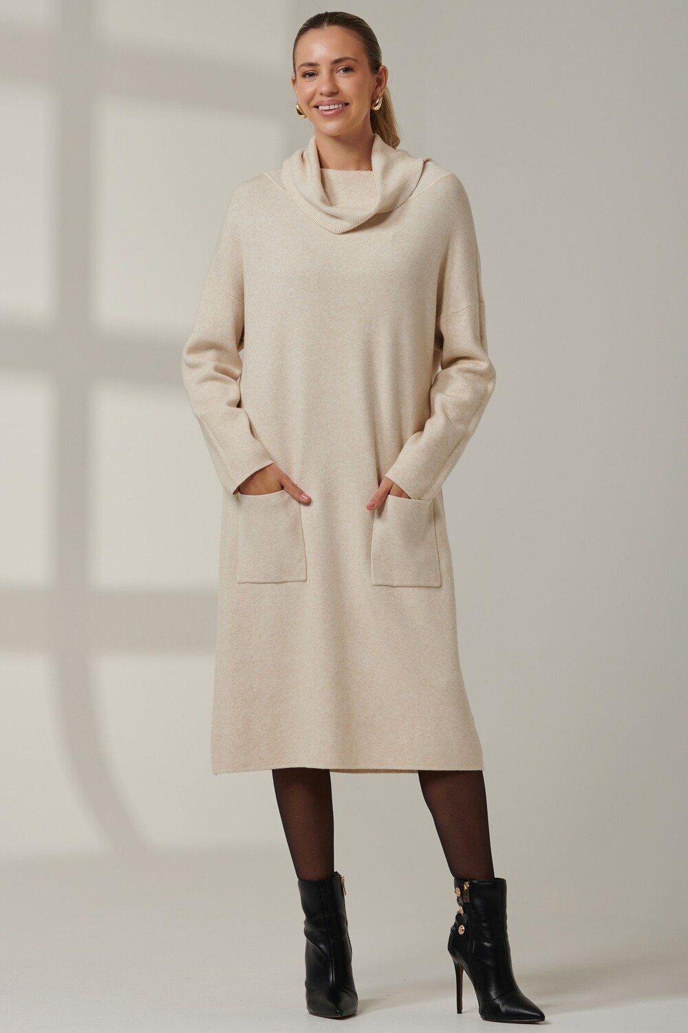 Эмма вязаный длинный джемпер Jolie Moi, коричневый
Эмма вязаный длинный джемпер Jolie Moi, коричневый