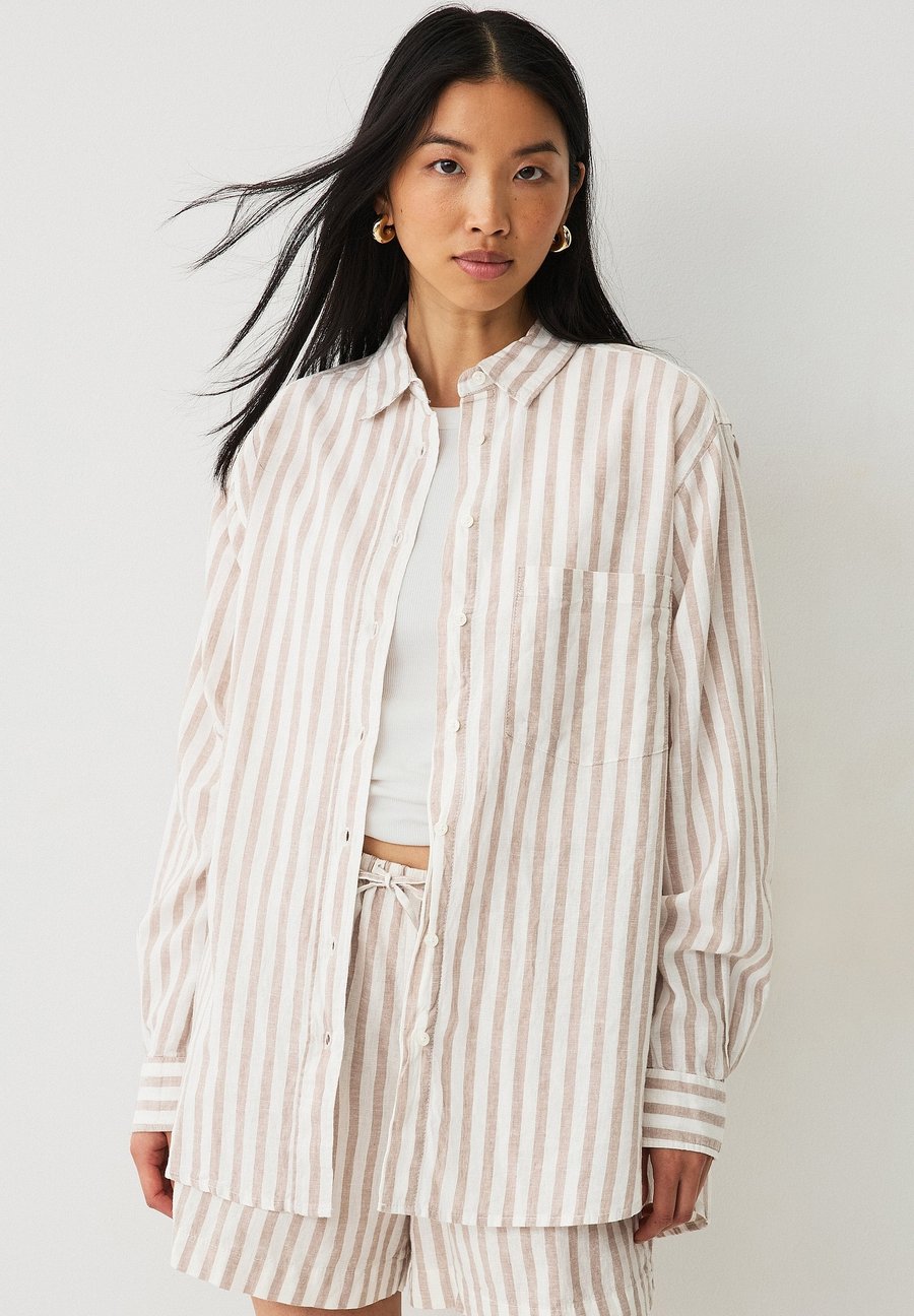 Блуза Ellos Collection Button-down blouse, Beige Gestreift/Beige
Блуза Ellos Collection Button-down blouse, Beige Gestreift/Beige