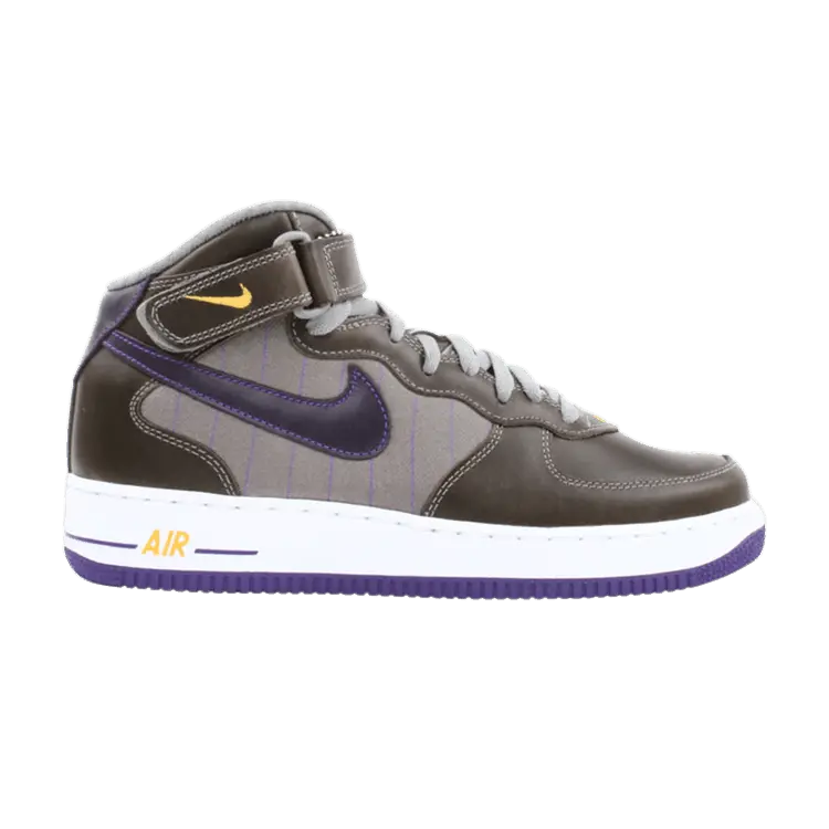 Кроссовки Nike Air Force 1 Mid Premium, коричневый
Кроссовки Nike Air Force 1 Mid Premium, коричневый