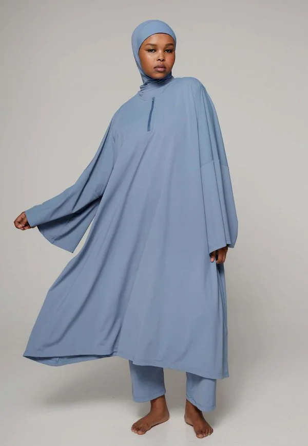 Буркини-Накидка Siya Swimwear, Serenity Blue, Синий, Буркини-Накидка Siya Swimwear, Serenity Blue
Буркини-Накидка Siya Swimwear, Serenity Blue, Синий, Буркини-Накидка Siya Swimwear, Serenity Blue