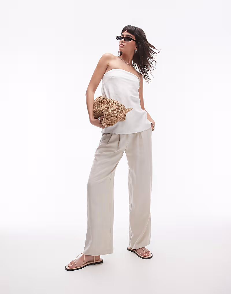 Льняное длинное бандо белого цвета Topshop
Льняное длинное бандо белого цвета Topshop