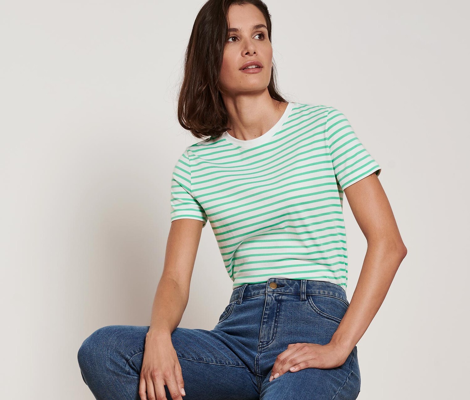 Полосатая футболка Tchibo, зелено-белая полоска
Полосатая футболка Tchibo, зелено-белая полоска