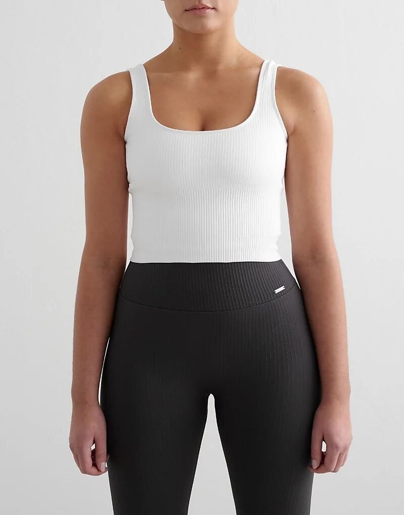 Бесшовный лифчик-бралетт Aim'n White в рубчик белого цвета
Бесшовный лифчик-бралетт Aim'n White в рубчик белого цвета