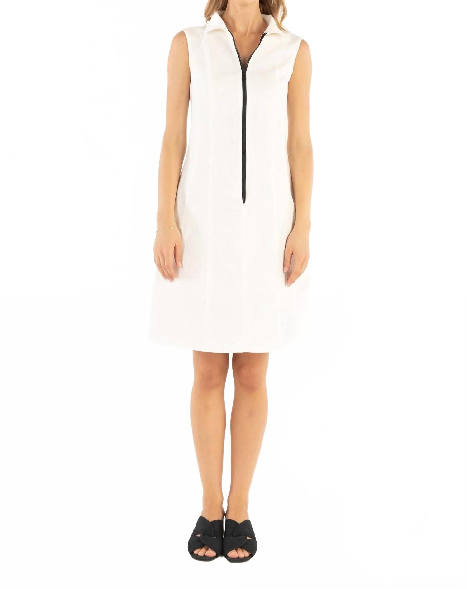 Понто мини-платье из белого денима ISLE by Melis Kozan
Понто мини-платье из белого денима ISLE by Melis Kozan