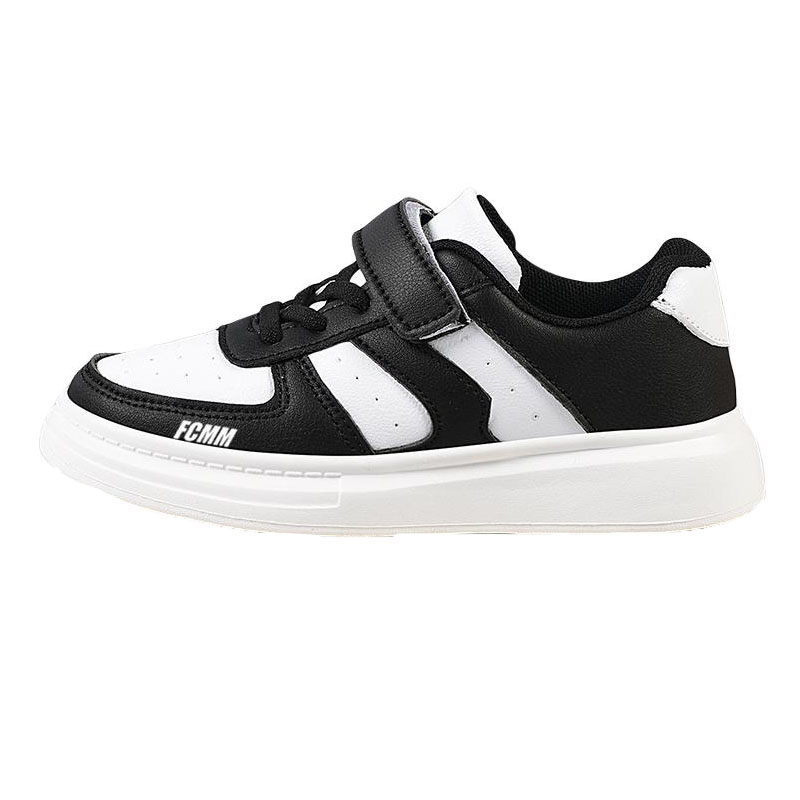 Детские кроссовки для бега FCMM, черный
Детские кроссовки для бега FCMM, черный