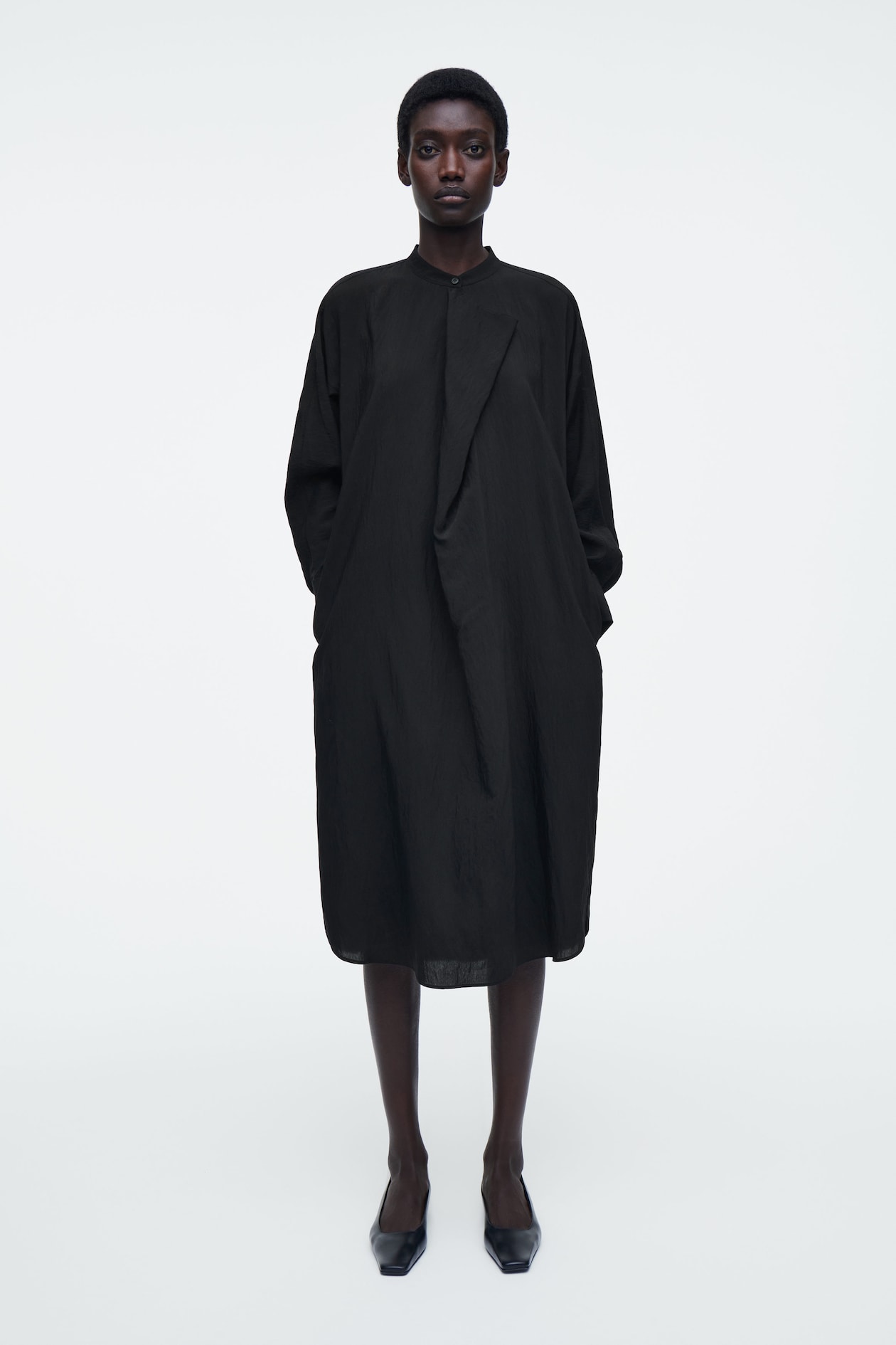 Платье миди с завязками на талии COS, черный
Платье миди с завязками на талии COS, черный