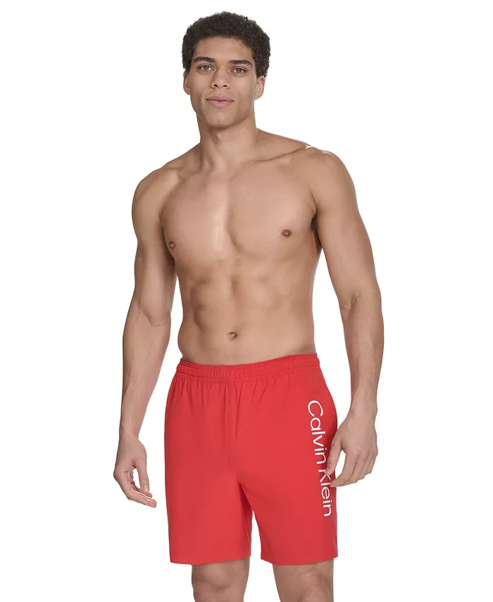 Мужские классические быстросохнущие плавки 5" с компрессионными шортами-лайнером Calvin Klein, красный
Мужские классические быстросохнущие плавки 5" с компрессионными шортами-лайнером Calvin Klein, красный
