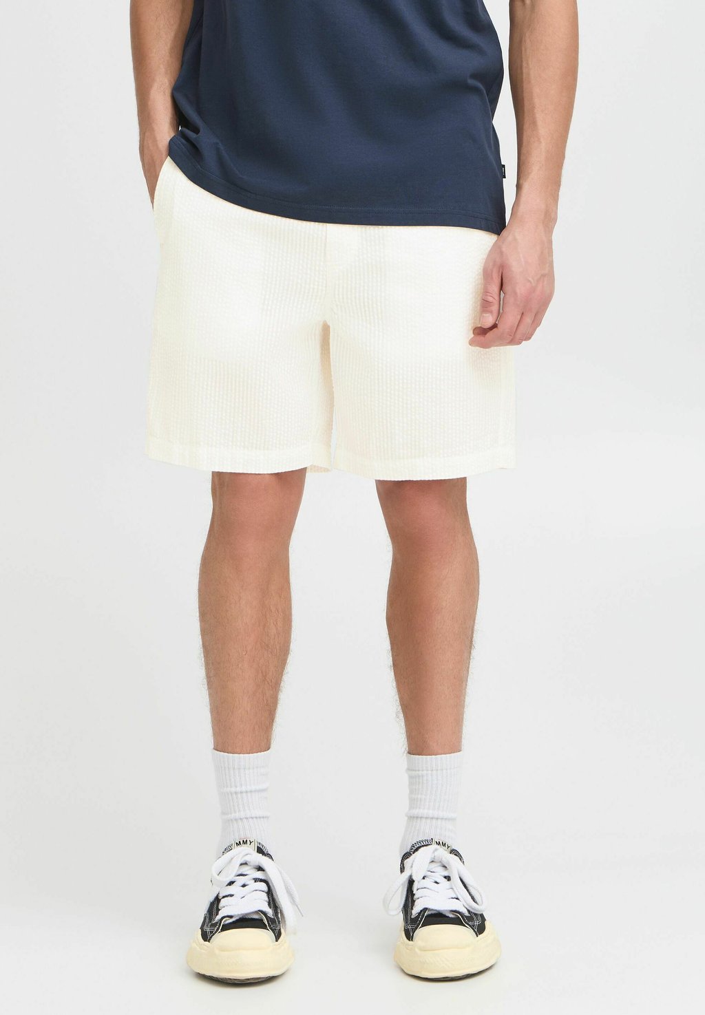 Шорты SDLIAM Solid, белый
Шорты SDLIAM Solid, белый