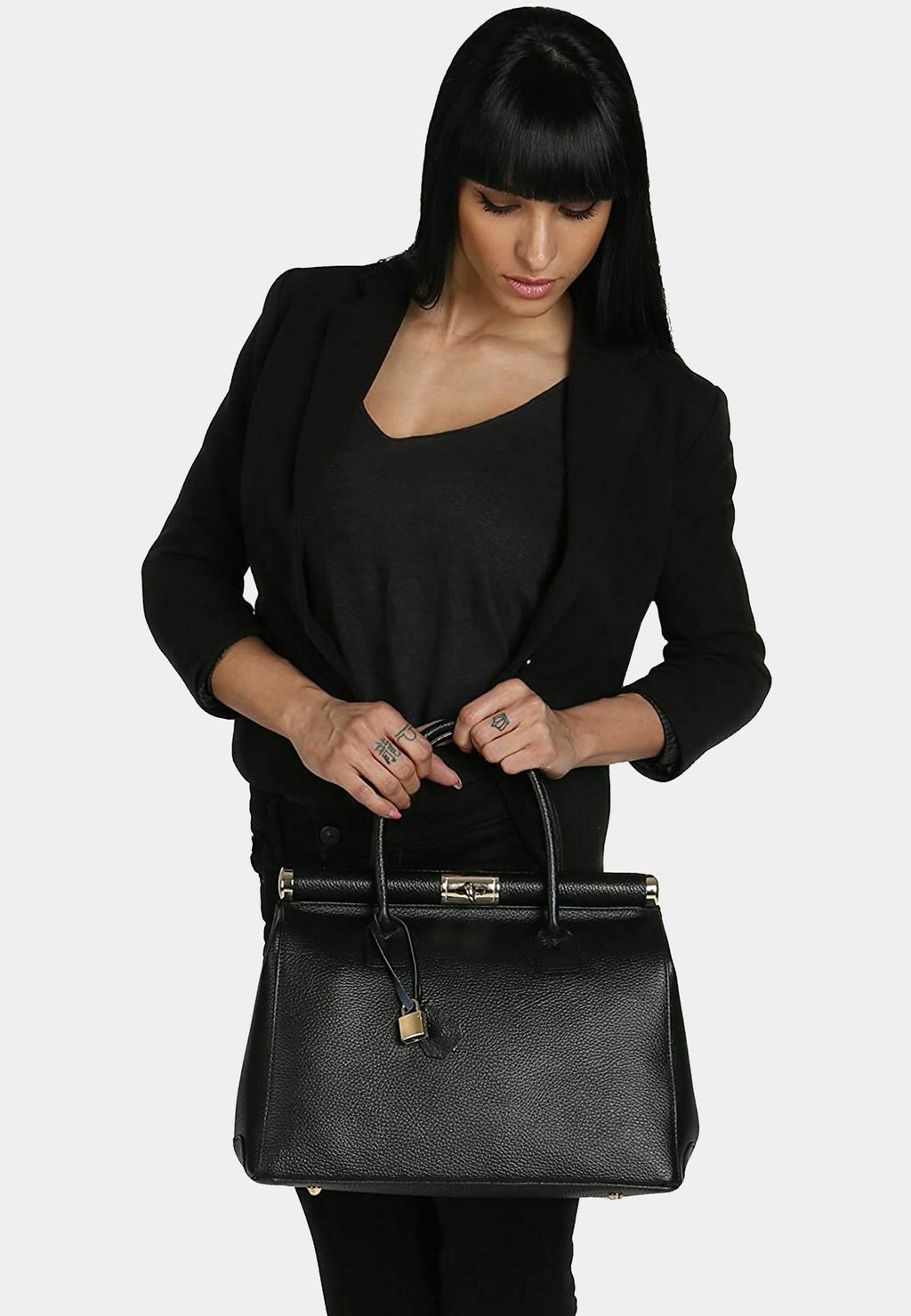 Сумка CHICCA BORSE, черный
Сумка CHICCA BORSE, черный