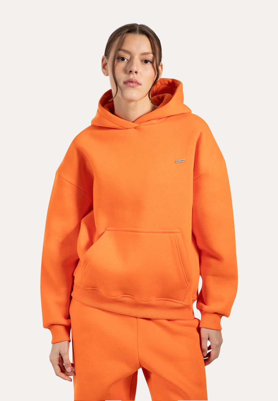 Толстовка Smilodox LYANNA BLANK BASIC, Orange, Оранжевый, Толстовка Smilodox LYANNA BLANK BASIC, Orange
Толстовка Smilodox LYANNA BLANK BASIC, Orange, Оранжевый, Толстовка Smilodox LYANNA BLANK BASIC, Orange