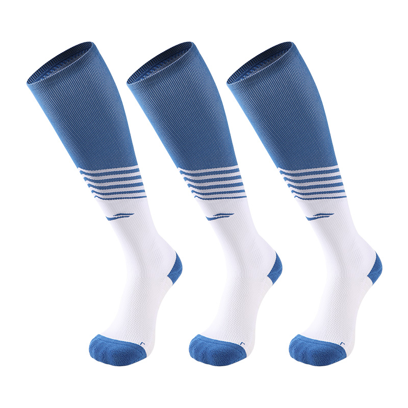 Футбольные носки Unisex, набор из 3 пар LINING, синий
Футбольные носки Unisex, набор из 3 пар LINING, синий