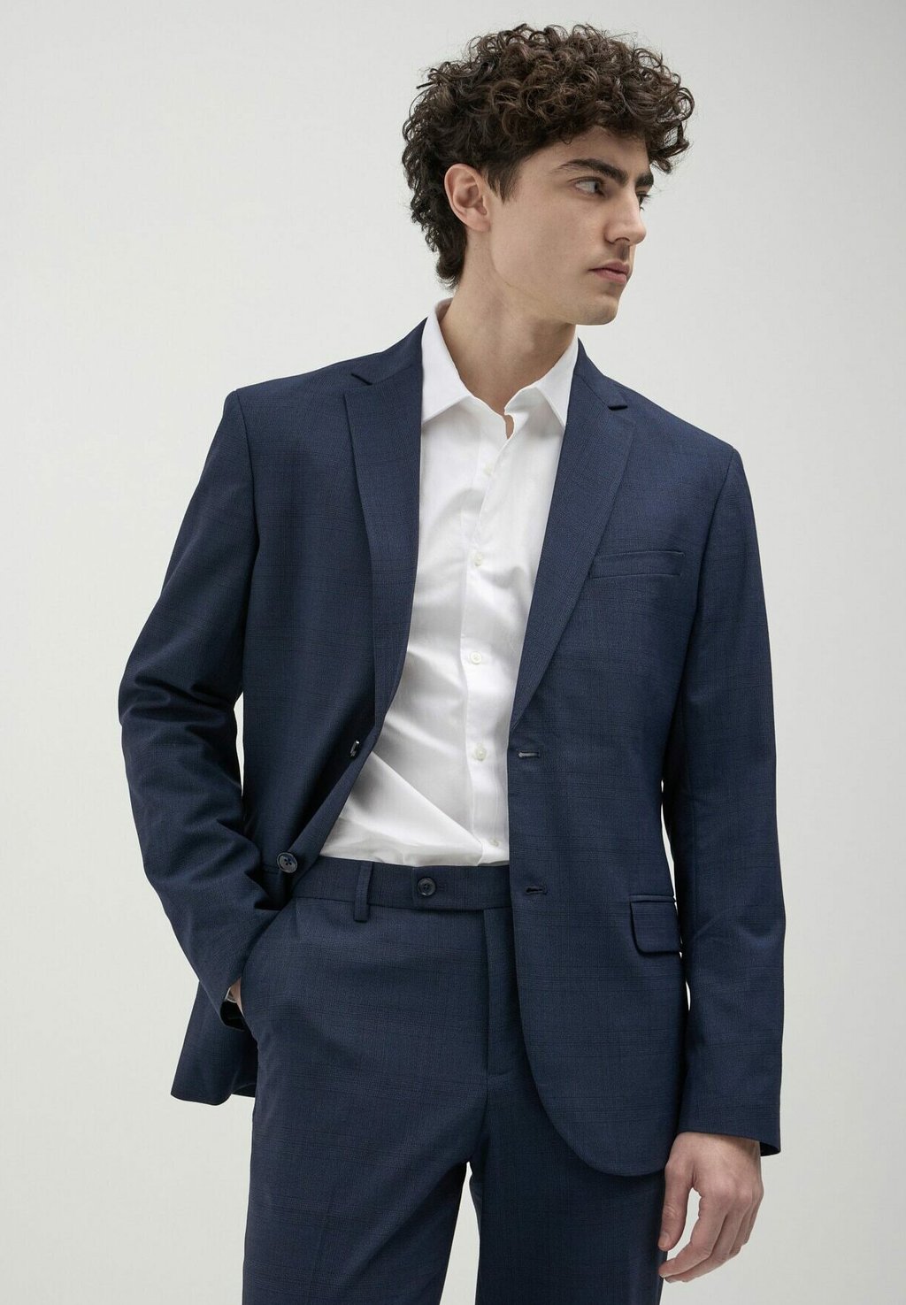 Куртка Calliope, темно-синий
Куртка Calliope, темно-синий