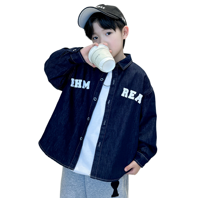 Детская повседневная рубашка с лацканом Moderate EASTERN CAMEL, темно-синий
Детская повседневная рубашка с лацканом Moderate EASTERN CAMEL, темно-синий