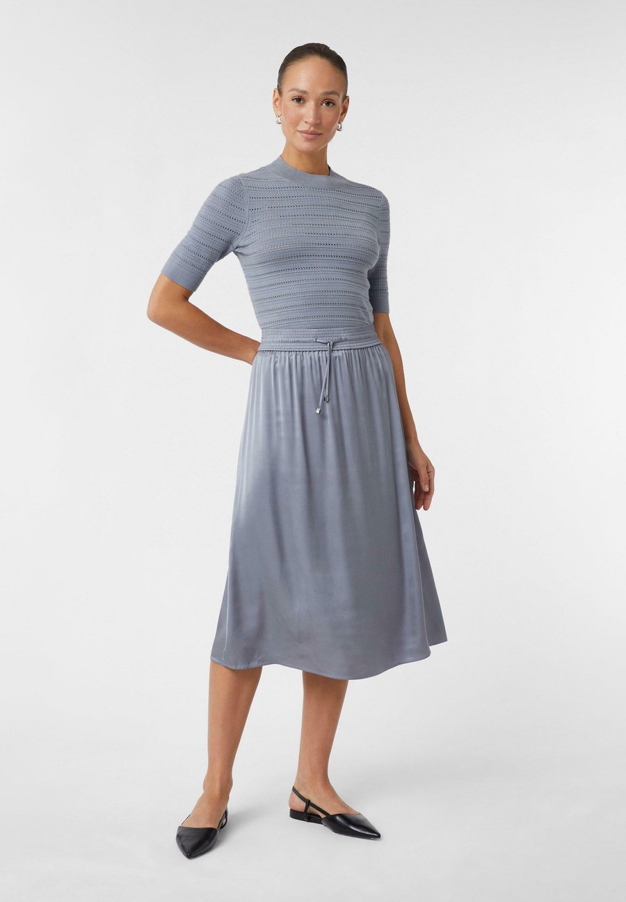 Юбка comma MIT ELASTIKBUND, Schiefergrau/Grey
Юбка comma MIT ELASTIKBUND, Schiefergrau/Grey