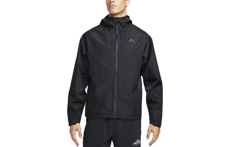 Куртка мужская черная Nike, черный 
Куртка мужская черная Nike, черный