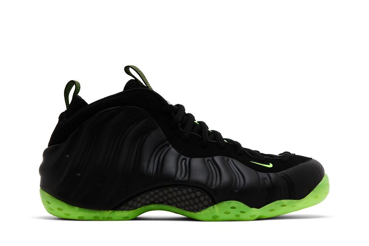 Кроссовки Air Foamposite One 'Black Volt', черный
Кроссовки Air Foamposite One 'Black Volt', черный