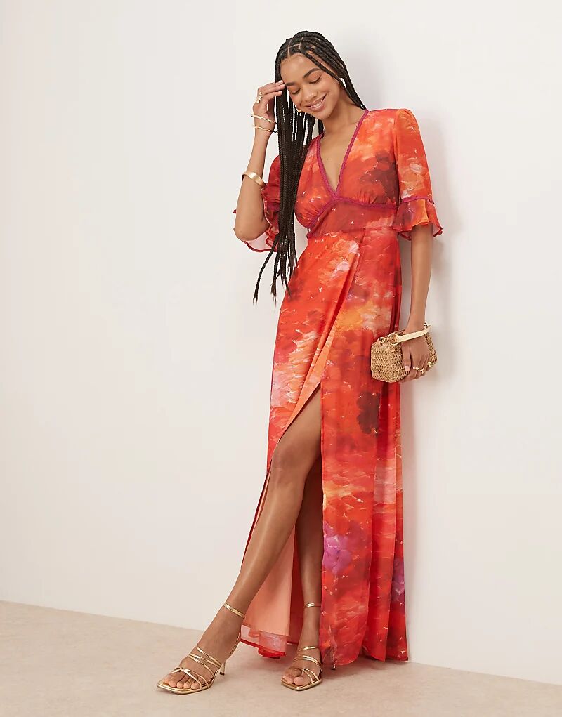 Платье макси Hope & Ivy с оборками на рукавах, разрезом на бедре и вырезом-замочной скважиной на спине, с оранжевым принтом
Платье макси Hope & Ivy с оборками на рукавах, разрезом на бедре и вырезом-замочной скважиной на спине, с оранжевым принтом