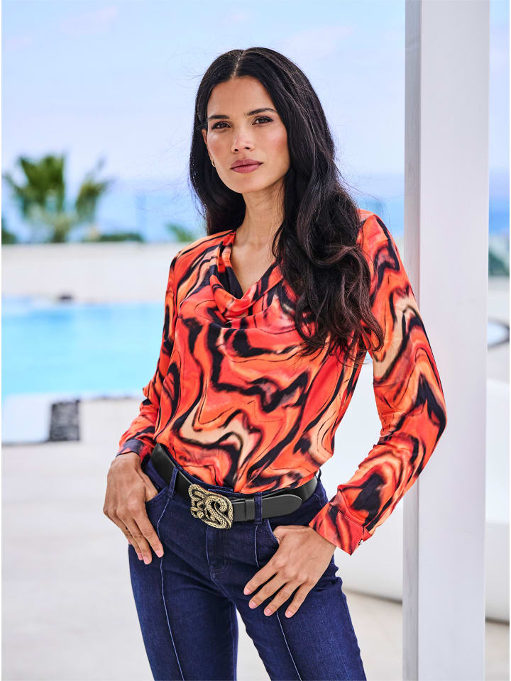 Блузка с принтом в оранжево-черных тонах Heine
Блузка с принтом в оранжево-черных тонах Heine