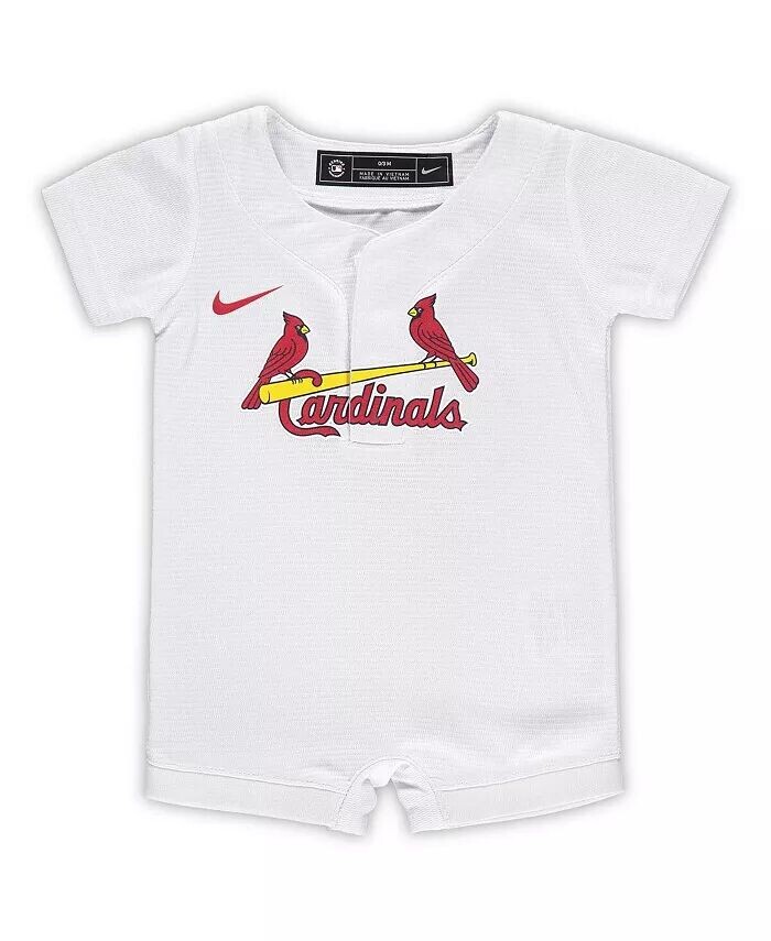 Белый комбинезон с официальной майкой St. Louis Cardinals для новорожденных и младенцев, мальчиков и девочек Nike
Белый комбинезон с официальной майкой St. Louis Cardinals для новорожденных и младенцев, мальчиков и девочек Nike