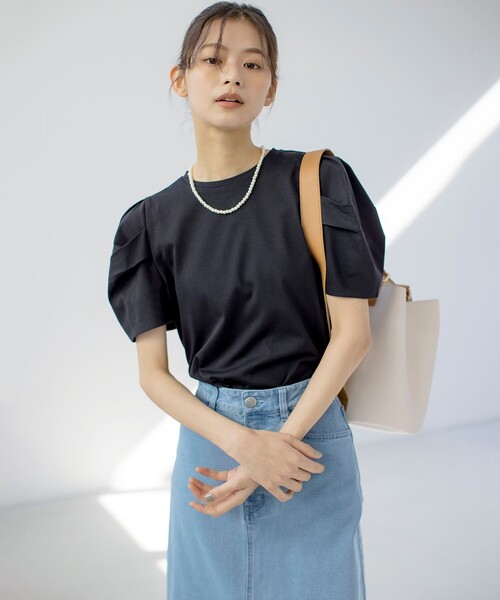 Футболка хлопковая с отворотами на рукавах, GIZA Kumikyoku, черный
Футболка хлопковая с отворотами на рукавах, GIZA Kumikyoku, черный