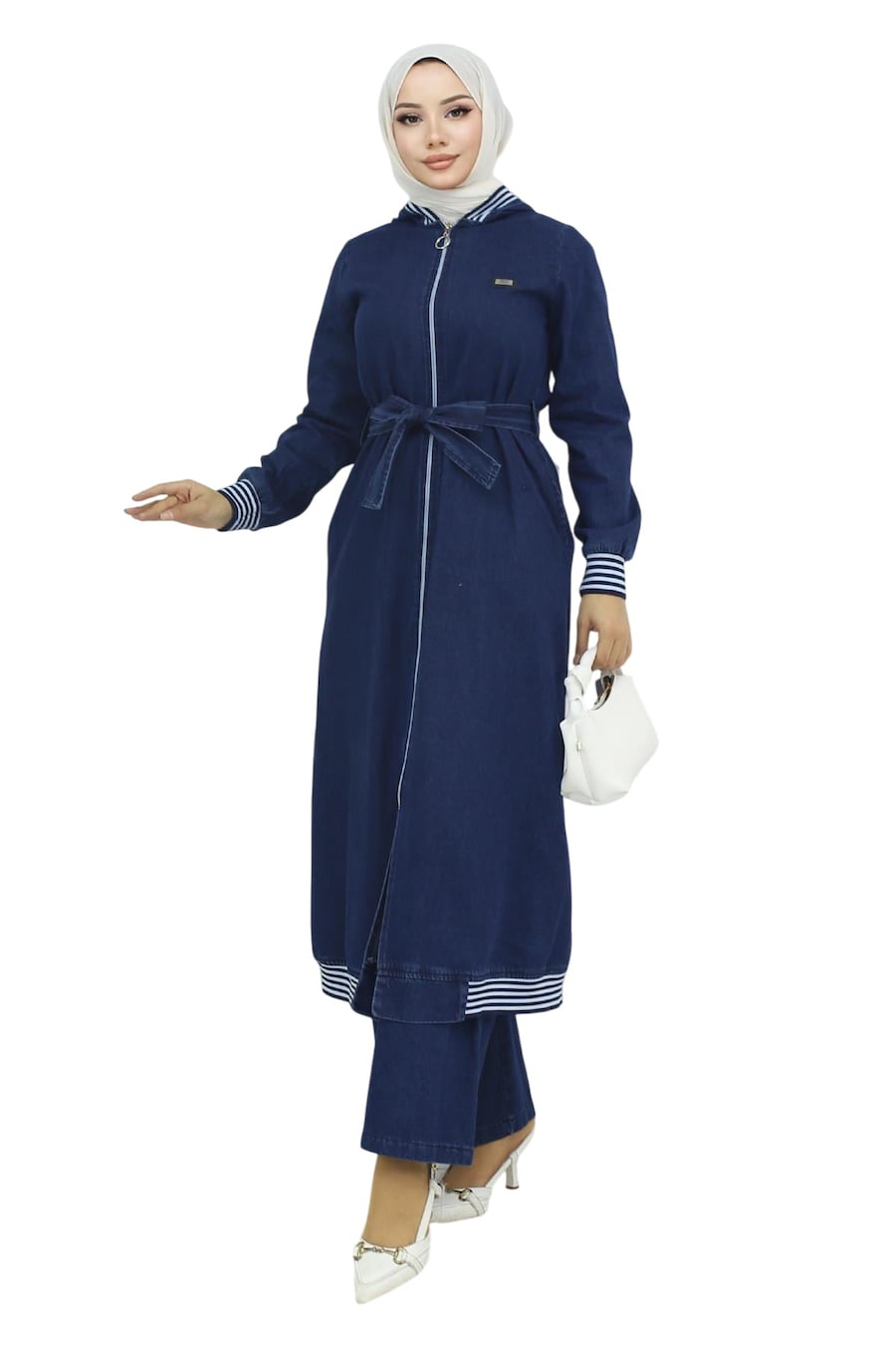 Брючный костюм MODAMIHRAM, Blue Denim
Брючный костюм MODAMIHRAM, Blue Denim