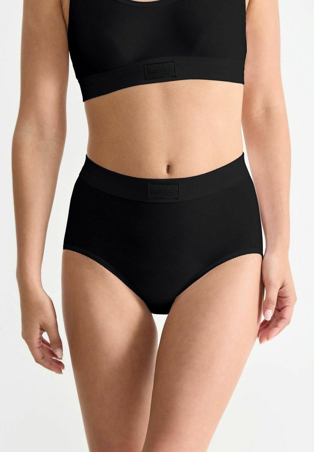 Трусы DOUBLE COMFORT 4ER PACK Sloggi, черно-белый
Трусы DOUBLE COMFORT 4ER PACK Sloggi, черно-белый