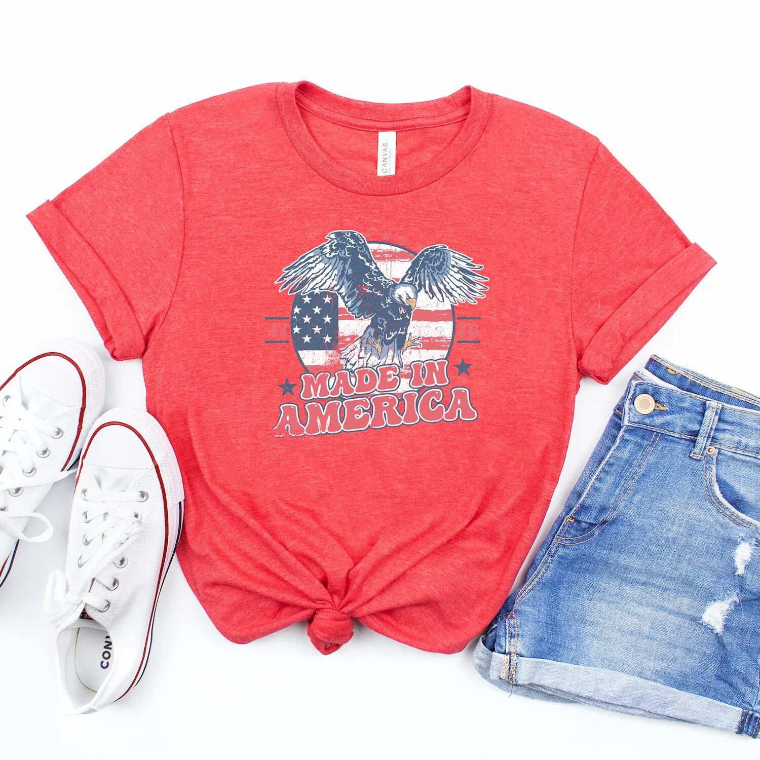 Футболка с короткими рукавами и рисунком «Сделано в Америке» в стиле ретро Simply Sage Market
Футболка с короткими рукавами и рисунком «Сделано в Америке» в стиле ретро Simply Sage Market