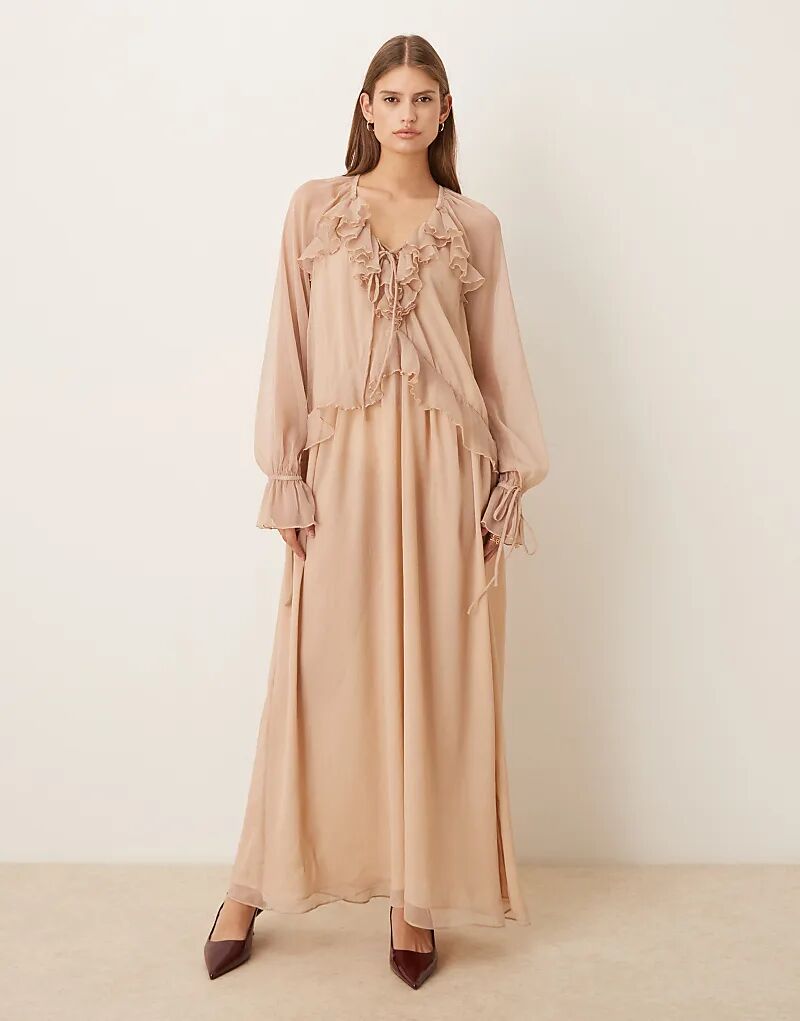 Glamorous макси-платье с оборками из бежевой жатой ткани
Glamorous макси-платье с оборками из бежевой жатой ткани