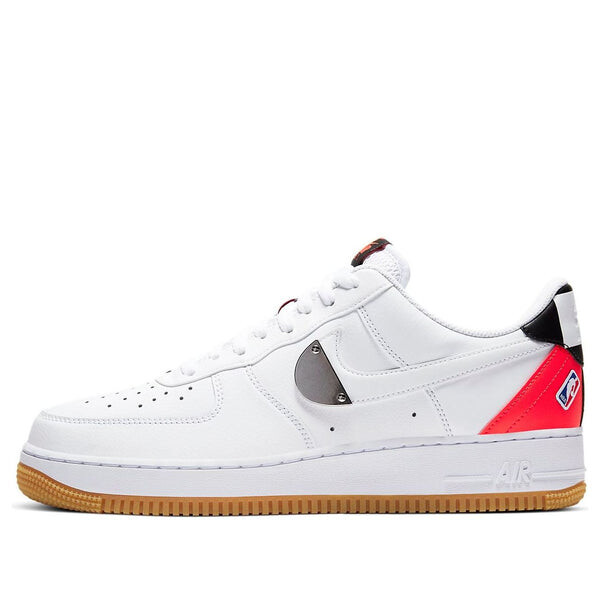 Кроссовки x nba air force 1 '07 lv8 'white bright crimson' Nike, белый
Кроссовки x nba air force 1 '07 lv8 'white bright crimson' Nike, белый
