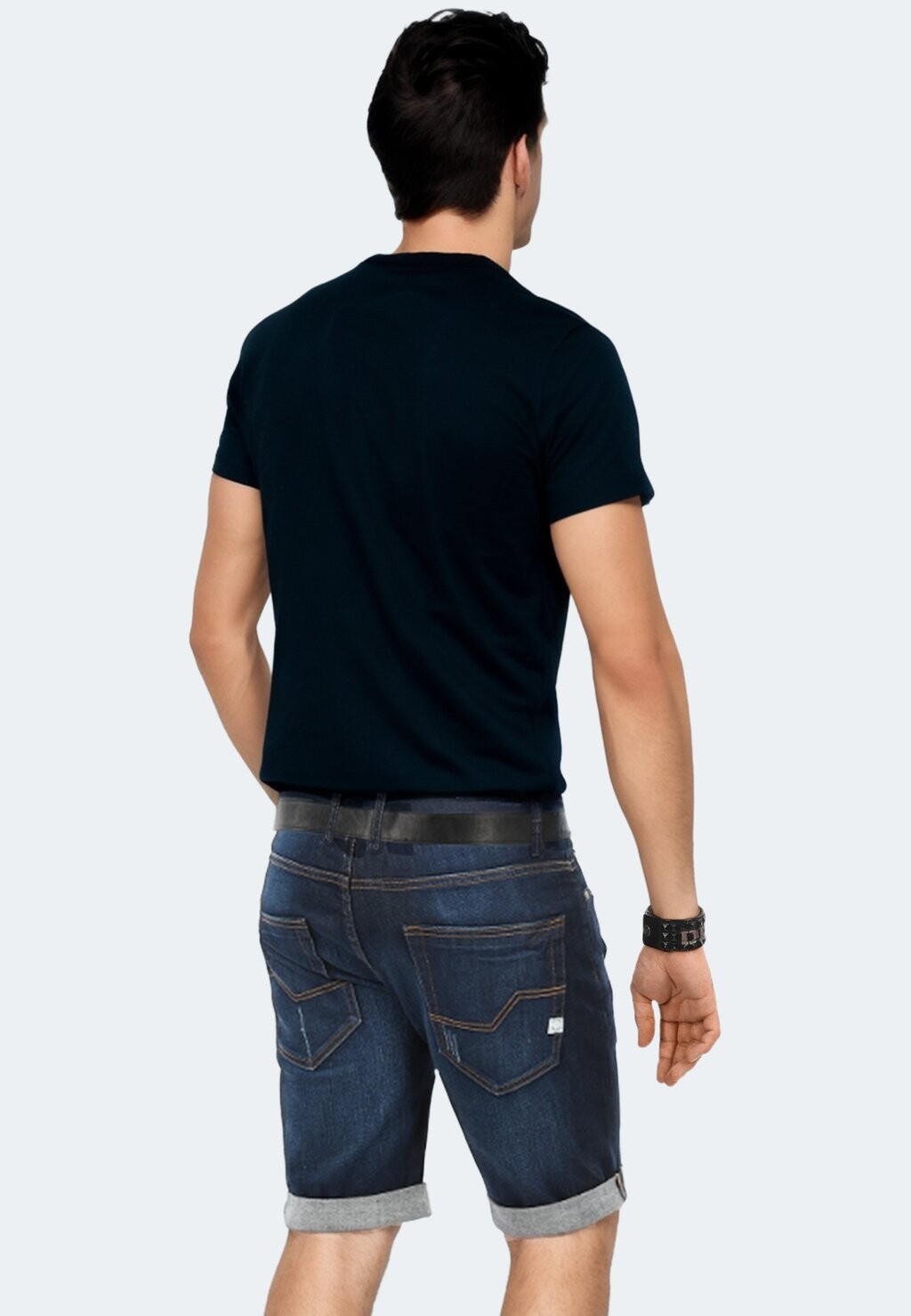 Джинсовые шорты INDICODE JEANS, синие
Джинсовые шорты INDICODE JEANS, синие