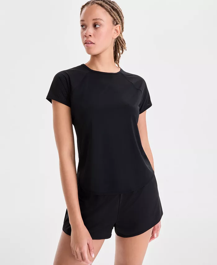 Женская свободная перфорированная футболка с круглым вырезом ID Ideology, черный
Женская свободная перфорированная футболка с круглым вырезом ID Ideology, черный