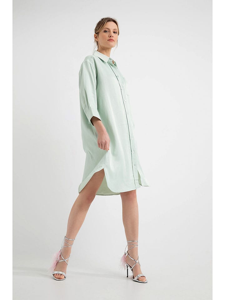 Платье до колена Josephine & Co, светло-зеленый
Платье до колена Josephine & Co, светло-зеленый