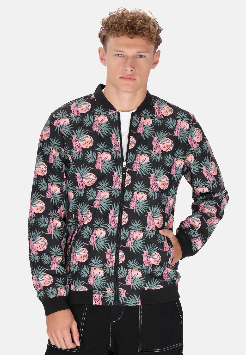 Куртка-бомбер Mo, зеленый
Куртка-бомбер Mo, зеленый