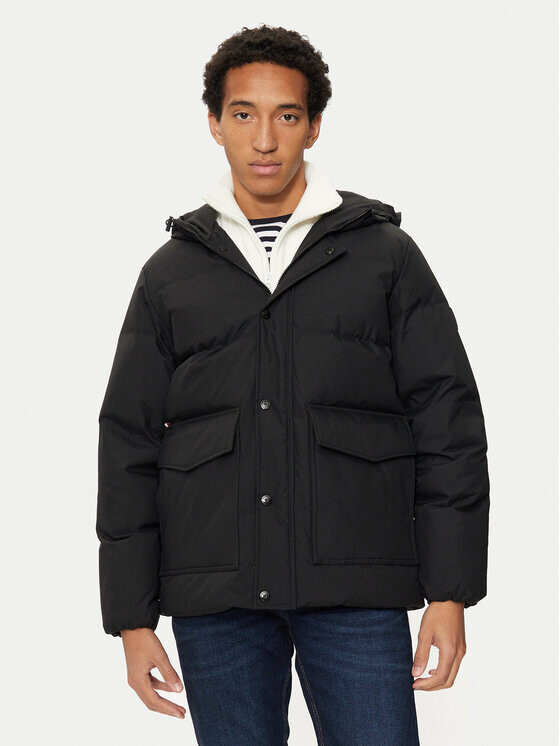 Пуховик стандартного кроя Tommy Hilfiger, черный
Пуховик стандартного кроя Tommy Hilfiger, черный