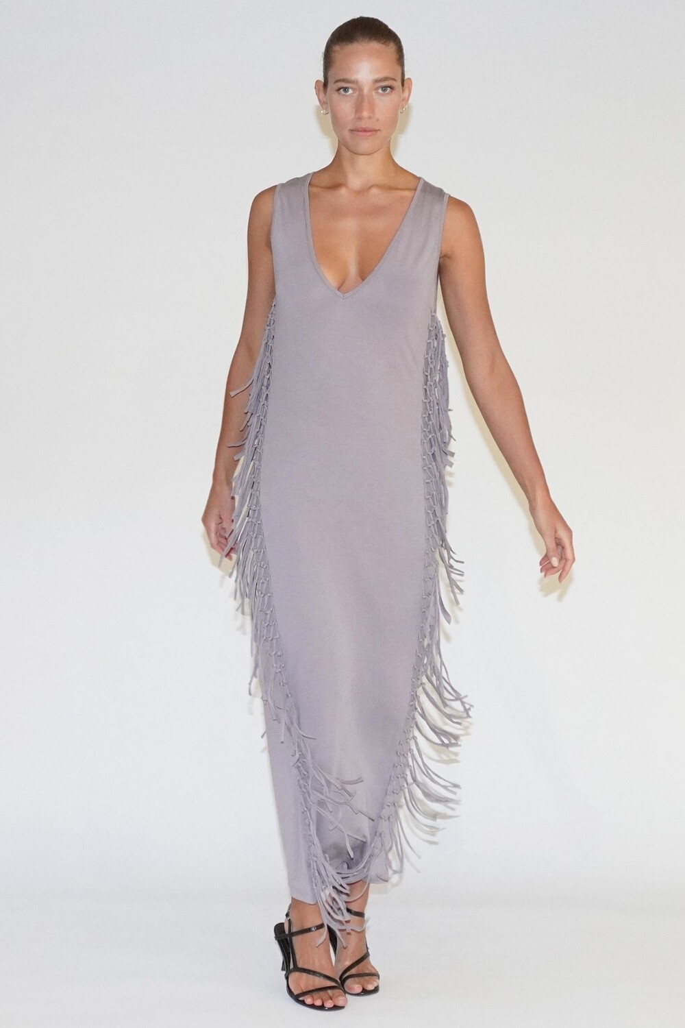 Платье макси из джерси с цветочным узором украшенное узлами и кисточками Religion, серый 
Платье макси из джерси с цветочным узором украшенное узлами и кисточками Religion, серый