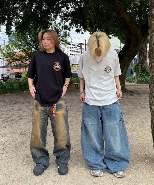 Футболка унисекс, круглый логотип, бренд Atmark, белый
Футболка унисекс, круглый логотип, бренд Atmark, белый