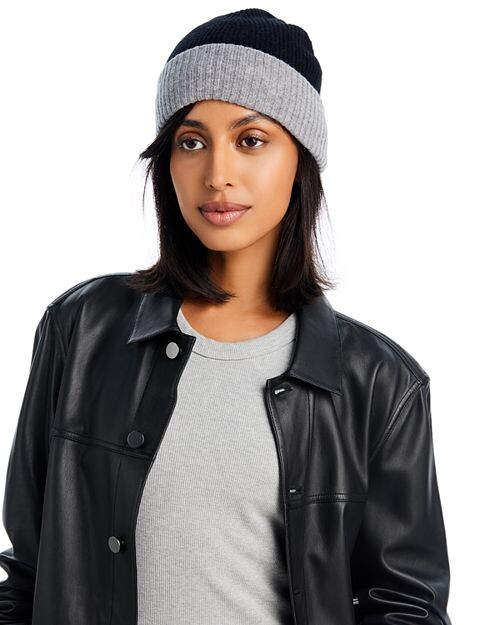 Двусторонняя вязаная кашемировая шапка с манжетами в рубчик C by Bloomingdale's Cashmere, цвет Multi
Двусторонняя вязаная кашемировая шапка с манжетами в рубчик C by Bloomingdale's Cashmere, цвет Multi