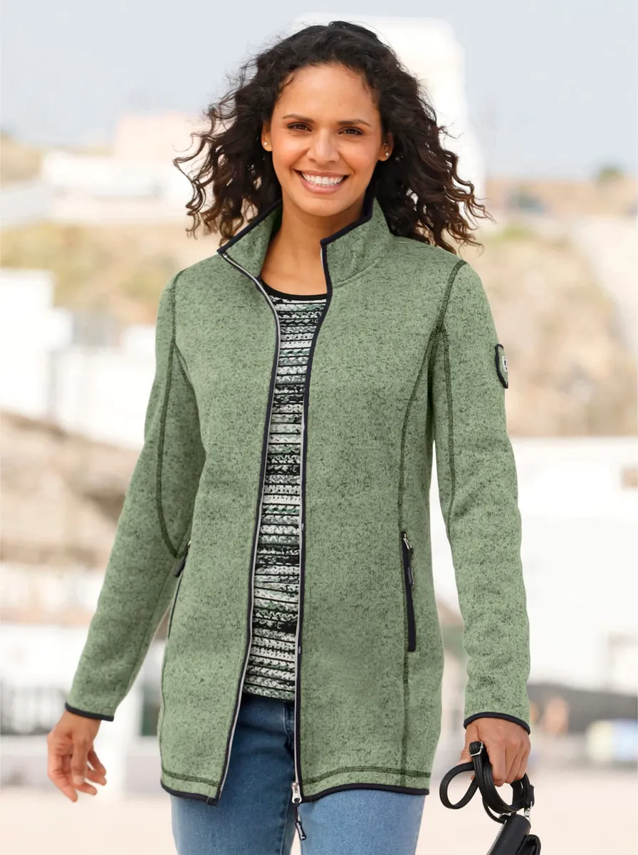 Повседневный образ флисовая куртка Casual Looks, цвет Eucalyptus-Schwarz-Gemustert
Повседневный образ флисовая куртка Casual Looks, цвет Eucalyptus-Schwarz-Gemustert