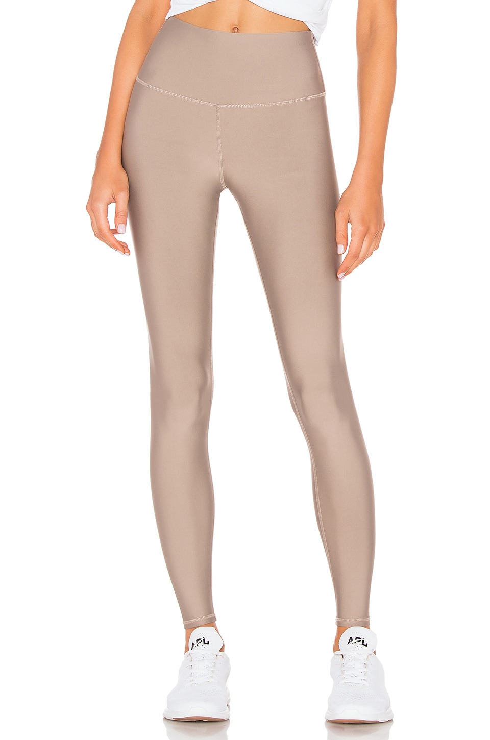 Леггинсы с высокой талией и подъемом Alo, цвет gravel
Леггинсы с высокой талией и подъемом Alo, цвет gravel