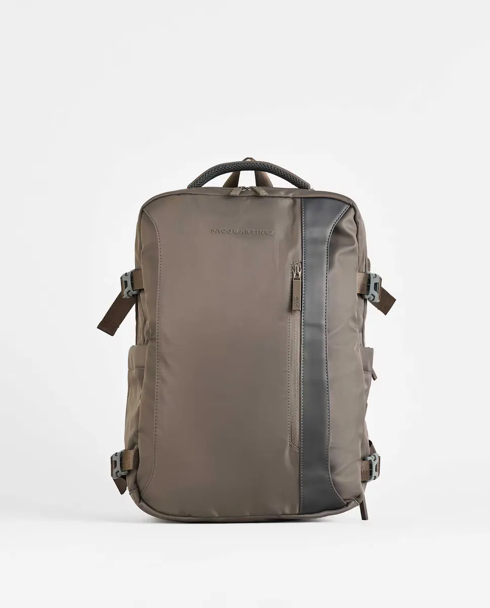 Рюкзак женский дорожный нейлоновый цвета хаки PACOMARTINEZ, зеленый
Рюкзак женский дорожный нейлоновый цвета хаки PACOMARTINEZ, зеленый