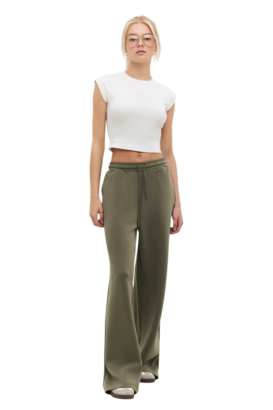 Широкие брюки No Matter What, оливковый
Широкие брюки No Matter What, оливковый