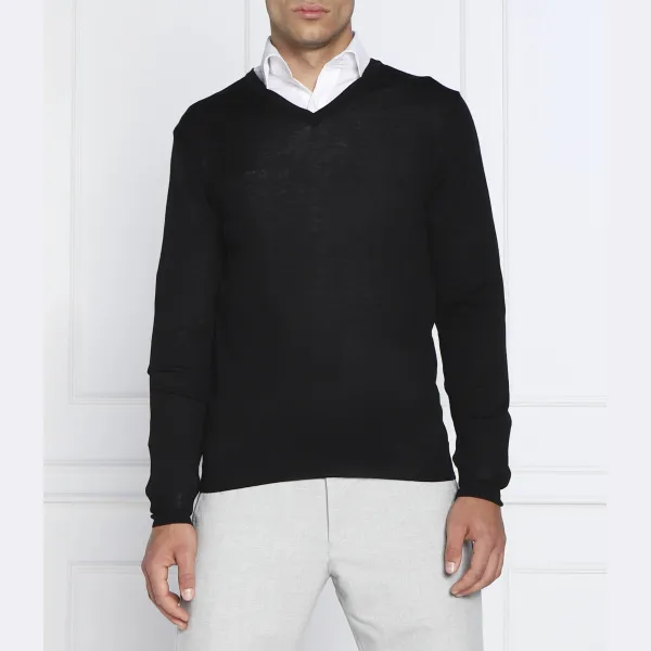 Шерстяной свитер обычного кроя Oscar Jacobson, черный
Шерстяной свитер обычного кроя Oscar Jacobson, черный