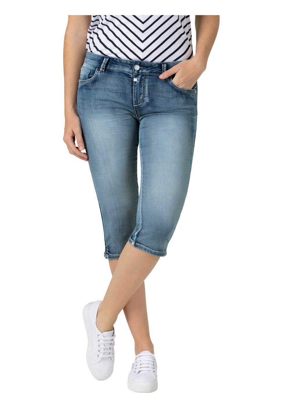 Джинсовые шорты Timezone
Джинсовые шорты Timezone