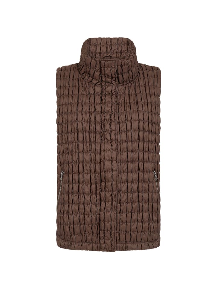 Блейзер soyaconcept
Блейзер soyaconcept