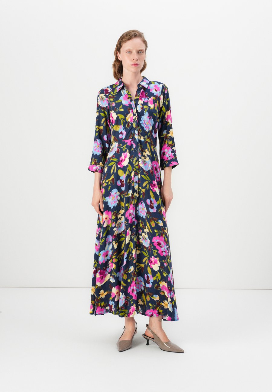 Платье YAS YASSAVANNA LONG, Navy Blazer/Dark Blue
Платье YAS YASSAVANNA LONG, Navy Blazer/Dark Blue
