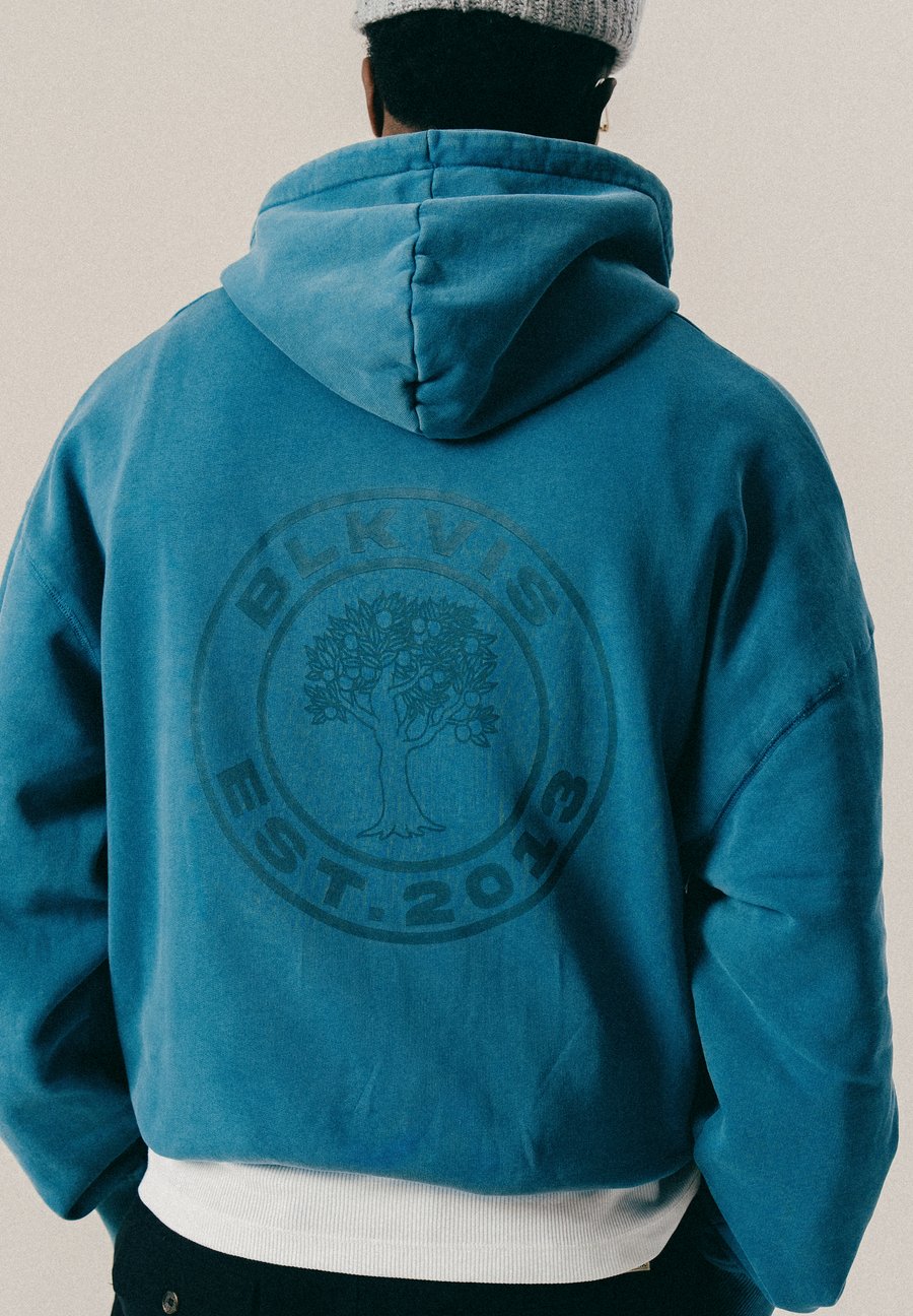Толстовка BLKVIS SOURCE GMT DYE HOODY, Mediterranae/Dark Blue
Толстовка BLKVIS SOURCE GMT DYE HOODY, Mediterranae/Dark Blue