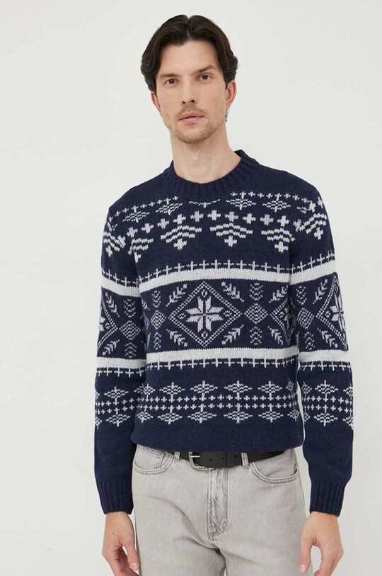 Синий свитер Blauer, темно-синий
Синий свитер Blauer, темно-синий