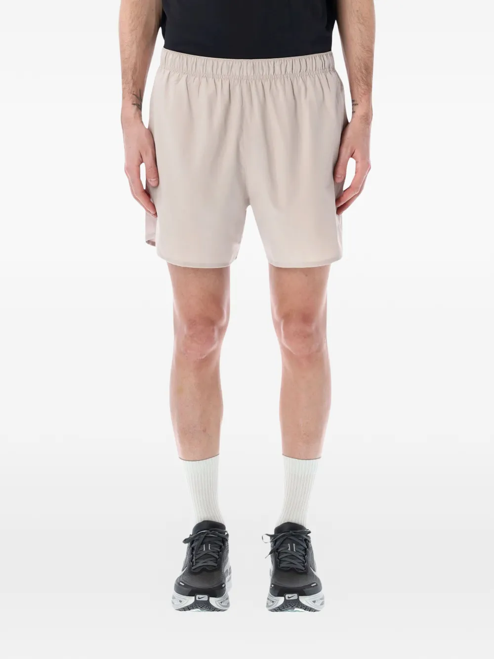 Шорты с логотипом Nike, бежевый
Шорты с логотипом Nike, бежевый