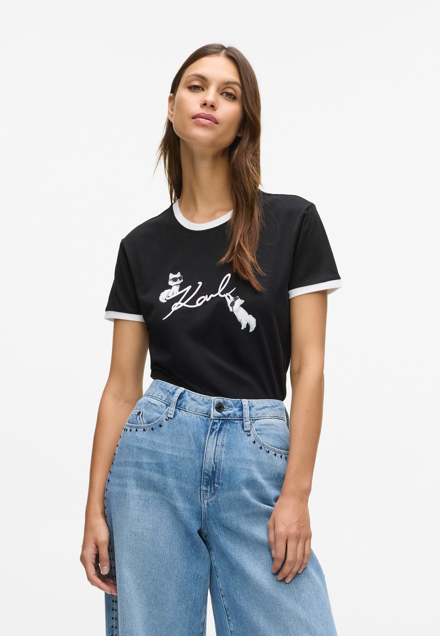Футболка KARL LAGERFELD IKON SIGNATURE CHOUPETTE TEE, Black, Черный, Футболка KARL LAGERFELD IKON SIGNATURE CHOUPETTE TEE, Black
Футболка KARL LAGERFELD IKON SIGNATURE CHOUPETTE TEE, Black, Черный, Футболка KARL LAGERFELD IKON SIGNATURE CHOUPETTE TEE, Black