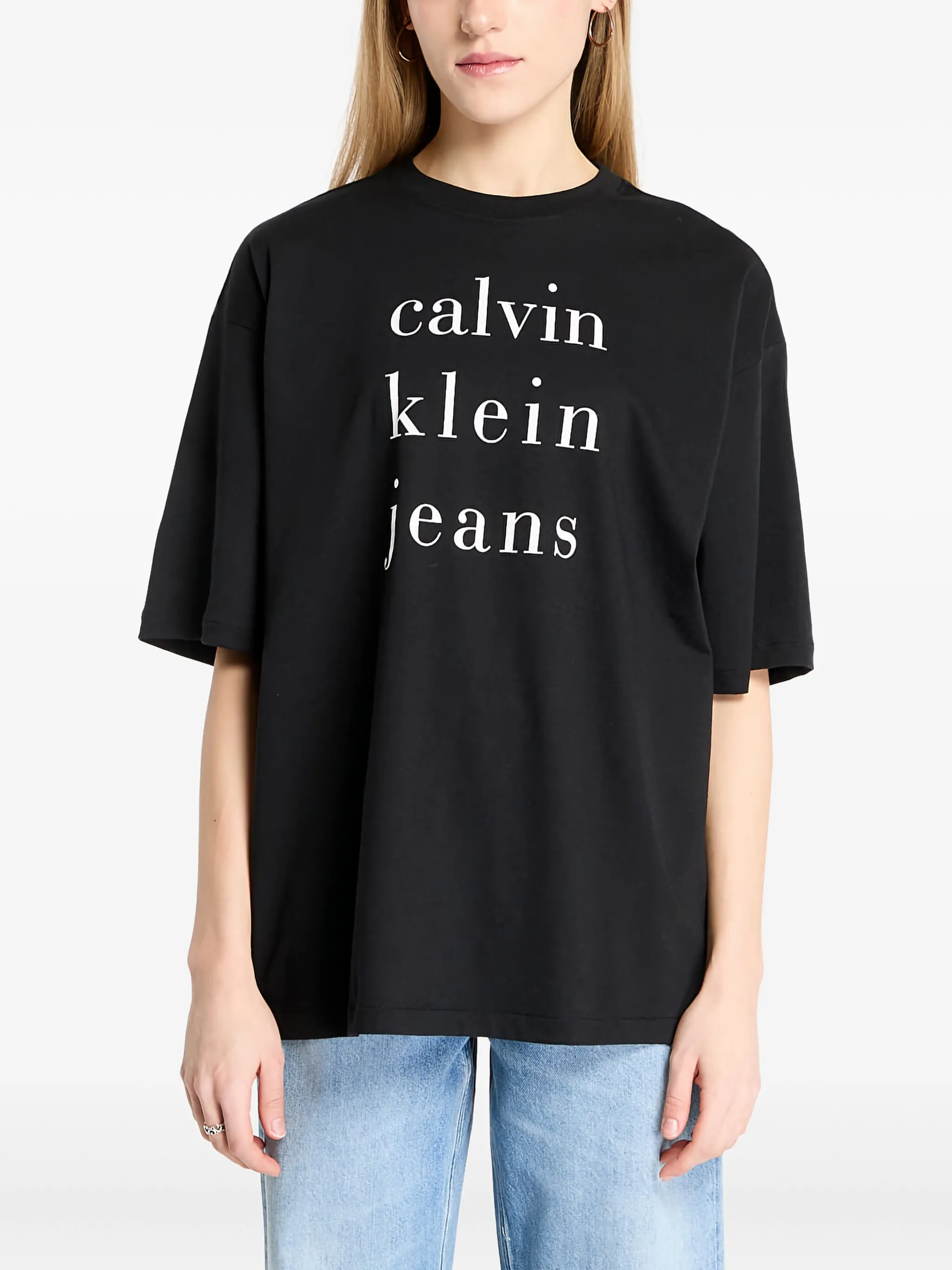 Футболка с круглым вырезом Calvin Klein Jeans, черный
Футболка с круглым вырезом Calvin Klein Jeans, черный